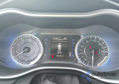 2015 Chrysler 200 Limited из США, поврежденный, VIN 1C3CCCABXFN576734